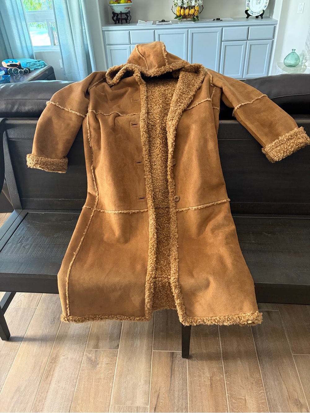 Women’s Faux Shearling Long Coat - Tan